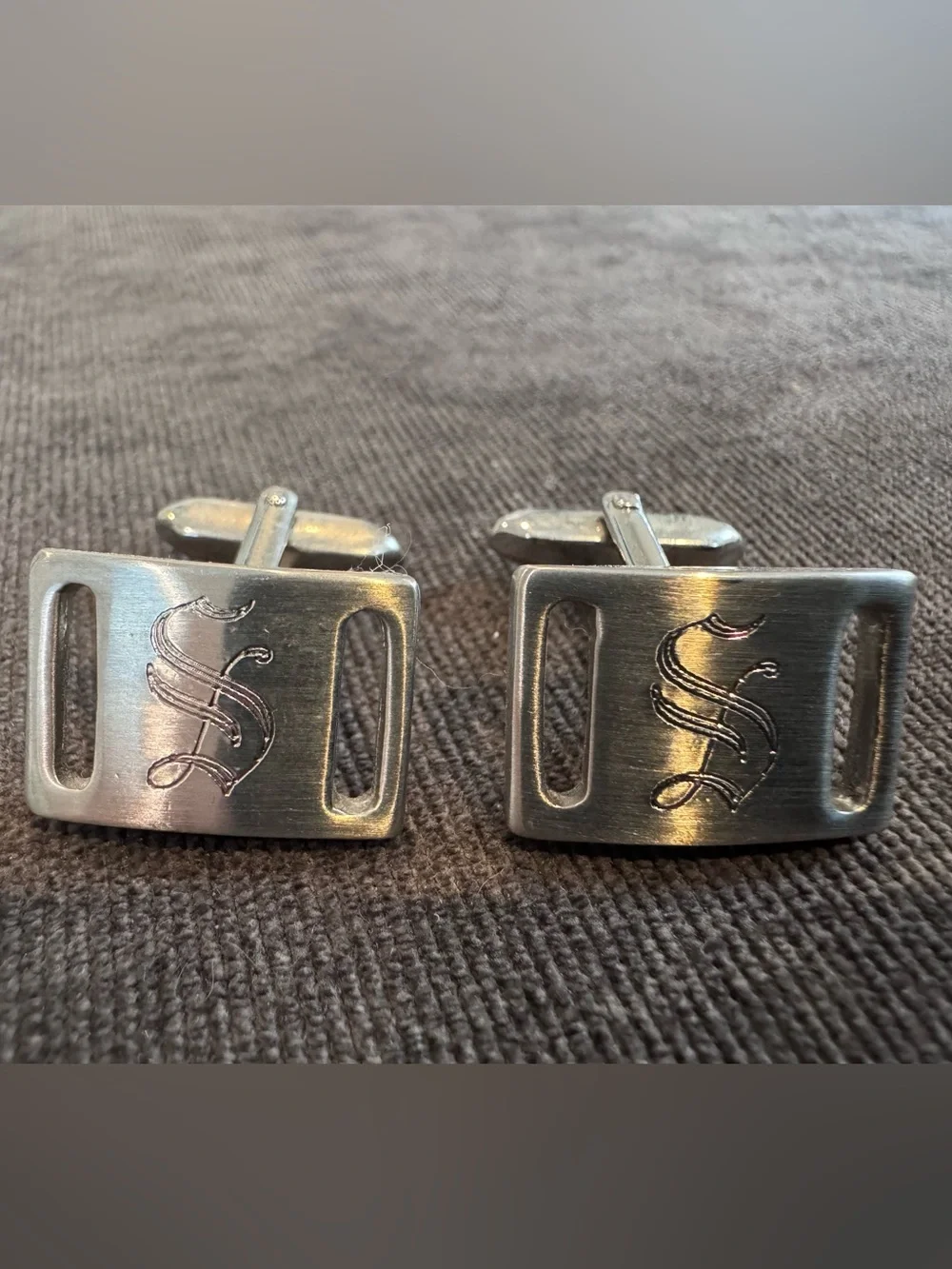 Antique Silver-Tone Monogram 'S' Cufflinks - Classic Men’s Accessory